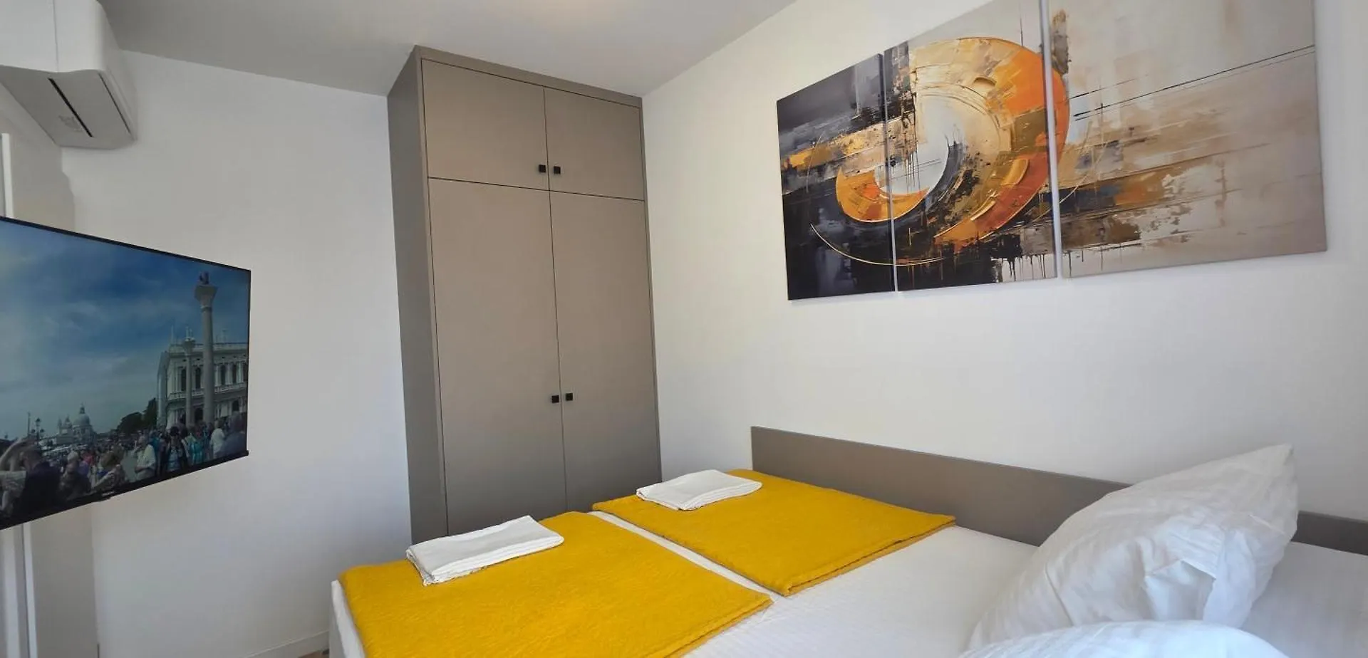 Cardak Apartment, With Garden, Free Private Parking 자다르 0*,  크로아티아